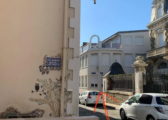 Petit Du Palais דירה