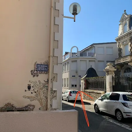 Petit Du Palais Apartment
